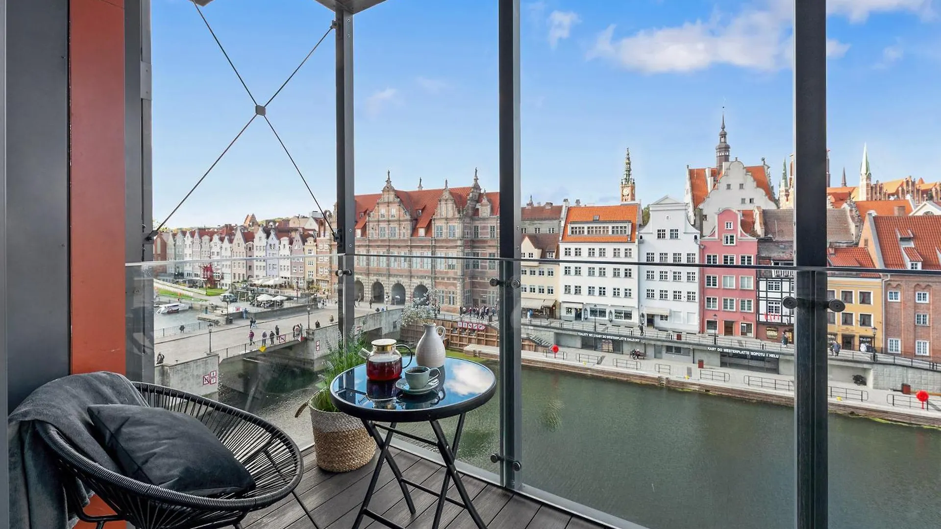 Deo Plaza Premium Suites, Riverside & Radisson Spa By Downtown Apartments Gdansk