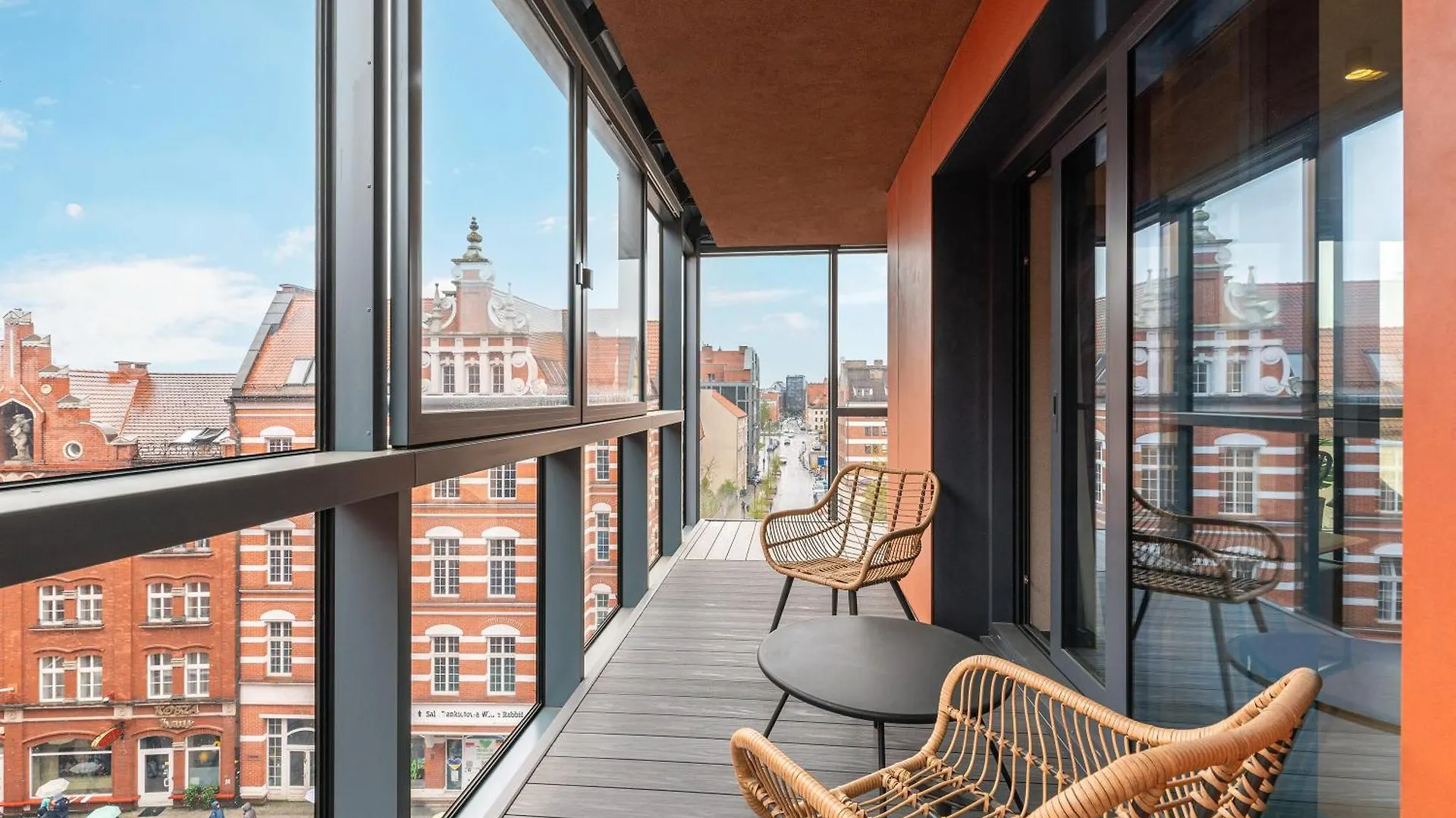 Deo Plaza Premium Suites, Riverside & Radisson Spa By Downtown Apartments Gdansk 0*,