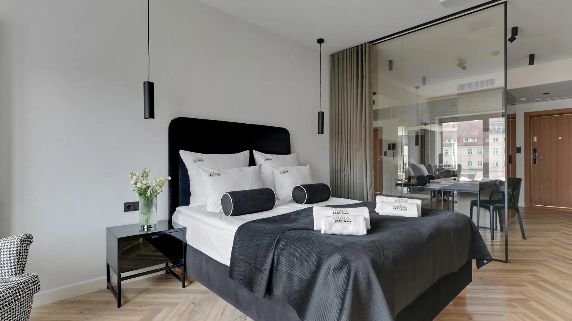 Deo Plaza Premium Suites, Riverside & Radisson Spa By Downtown Apartments Gdansk