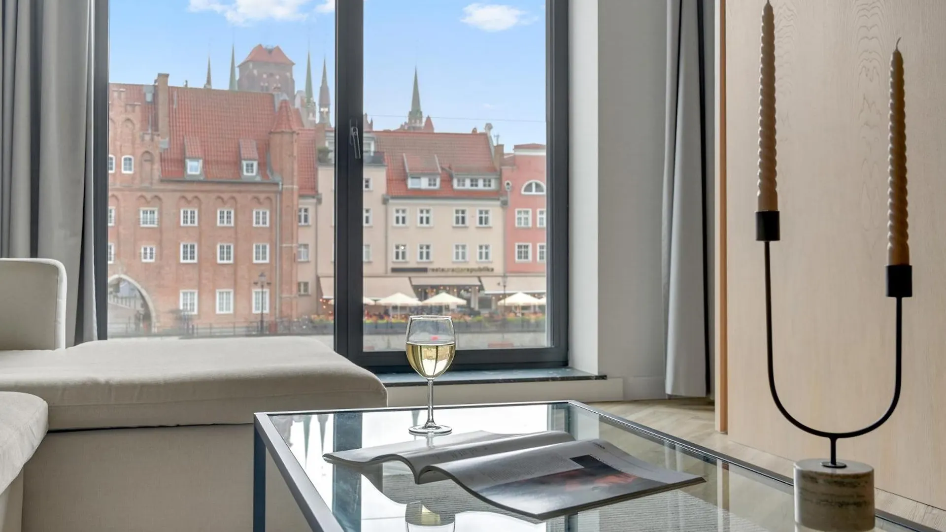 Deo Plaza Premium Suites, Riverside & Radisson Spa By Downtown Apartments Gdansk