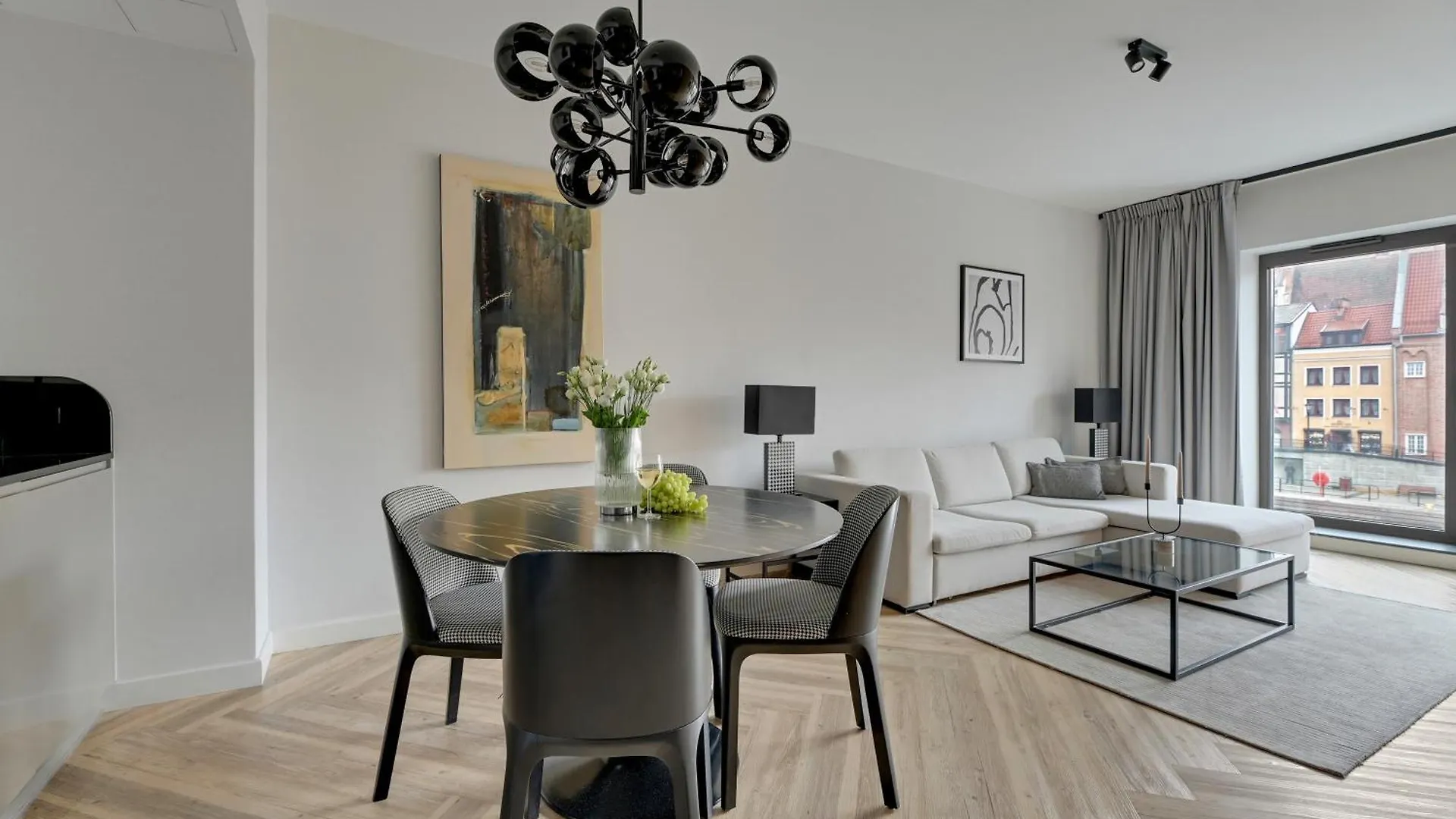 Deo Plaza Premium Suites, Riverside & Radisson Spa By Downtown Apartments Gdansk