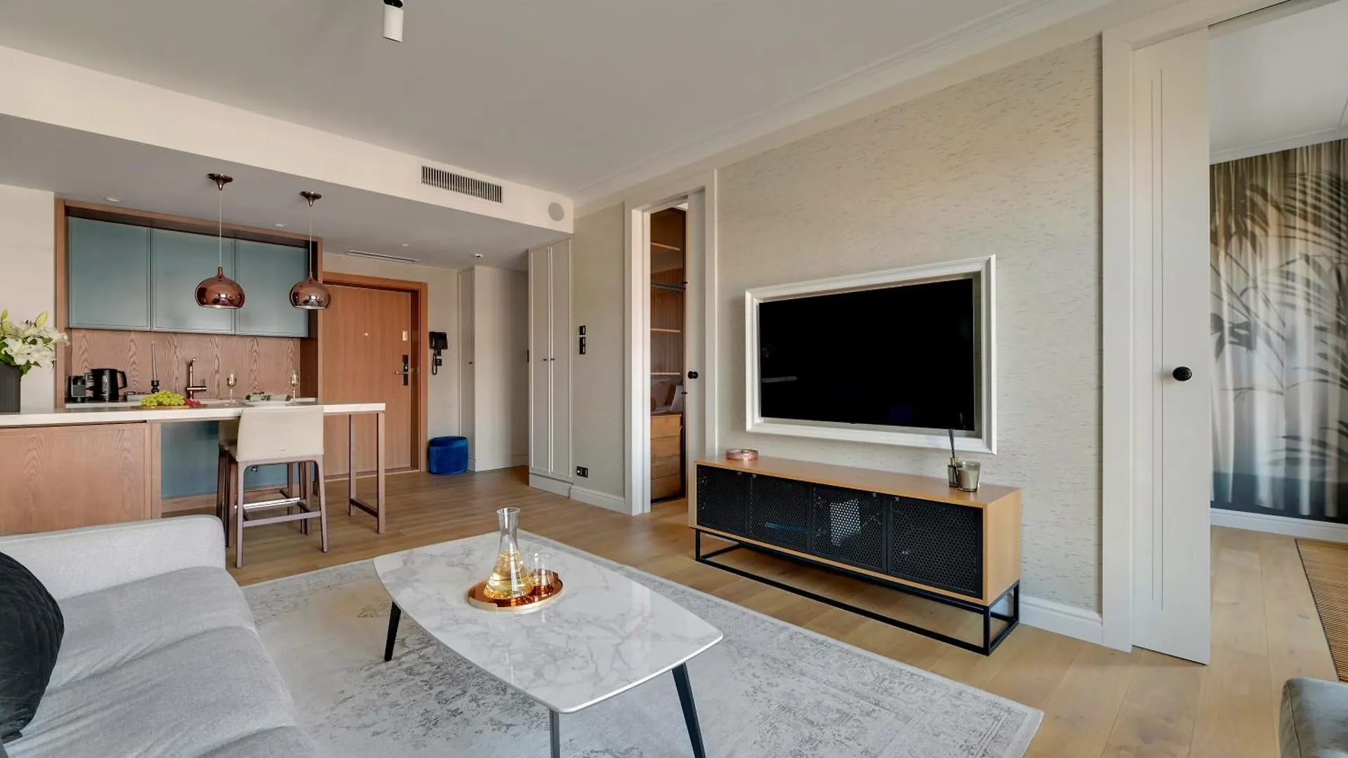 Deo Plaza Premium Suites, Riverside & Radisson Spa By Downtown Apartments Gdansk