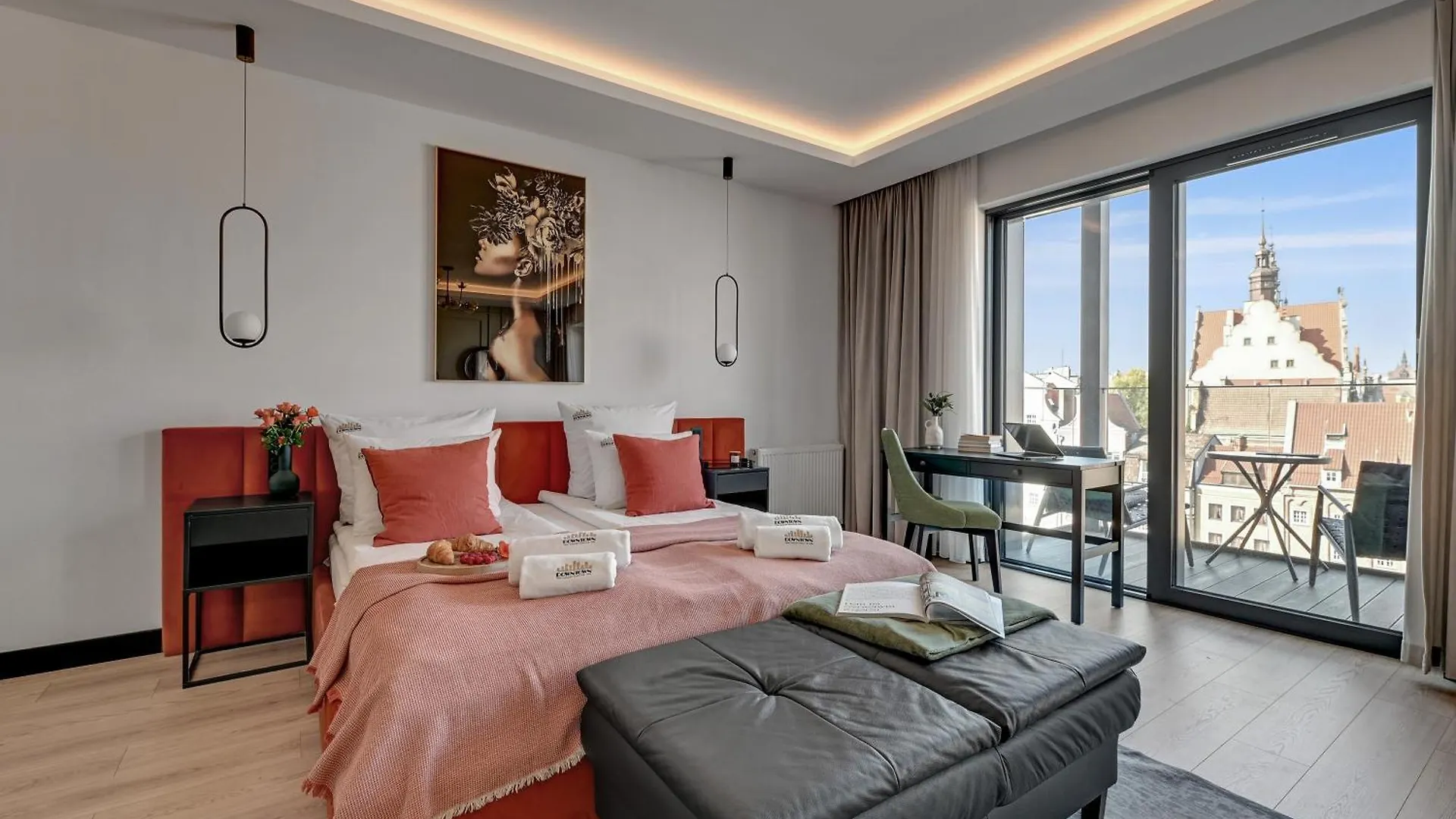 Deo Plaza Premium Suites, Riverside & Radisson Spa By Downtown Apartments غدانسك