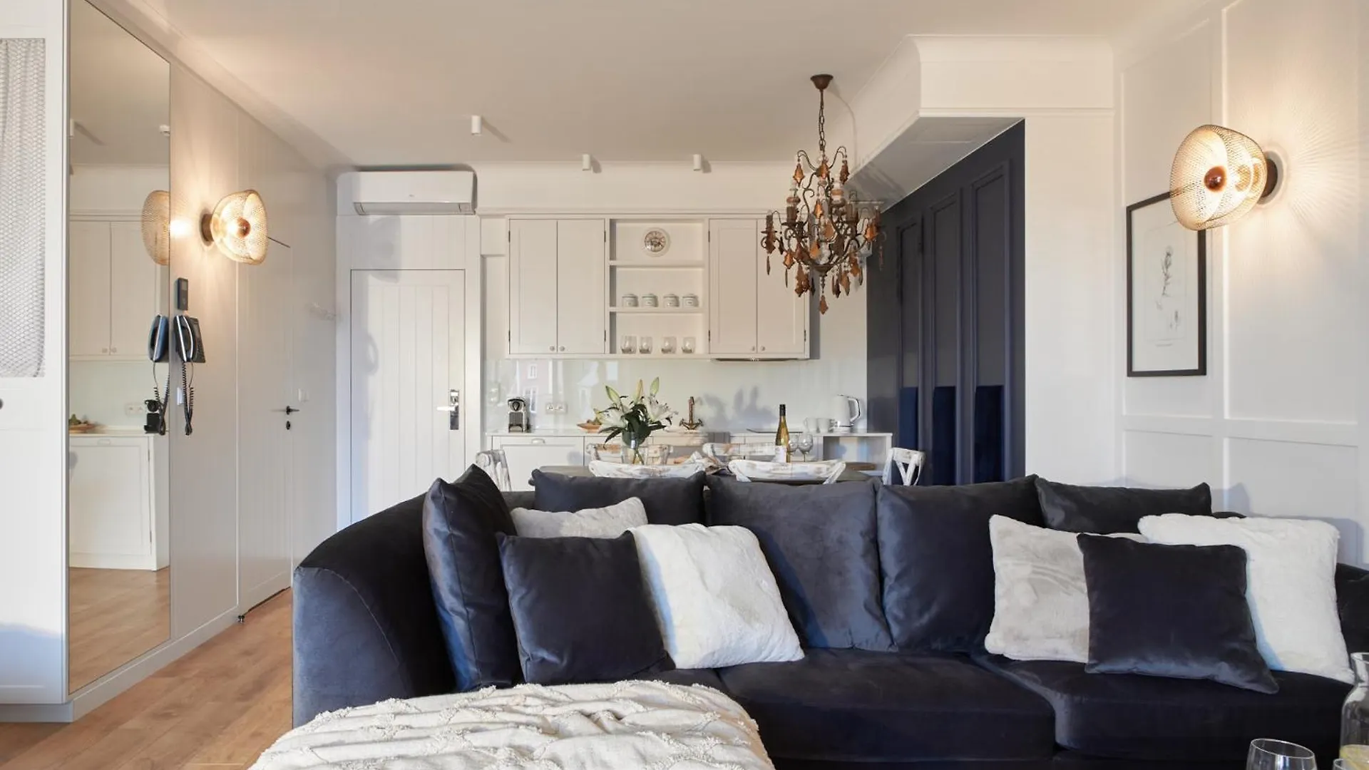Deo Plaza Premium Suites, Riverside & Radisson Spa By Downtown Apartments غدانسك بولندا