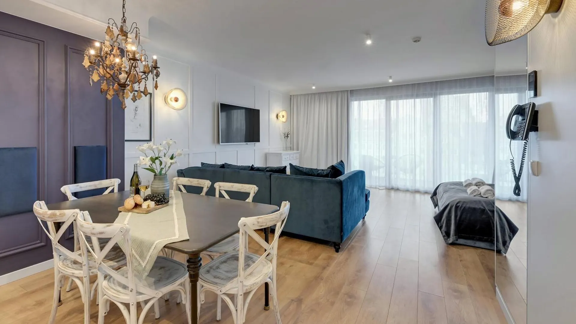 Deo Plaza Premium Suites, Riverside & Radisson Spa By Downtown Apartments غدانسك