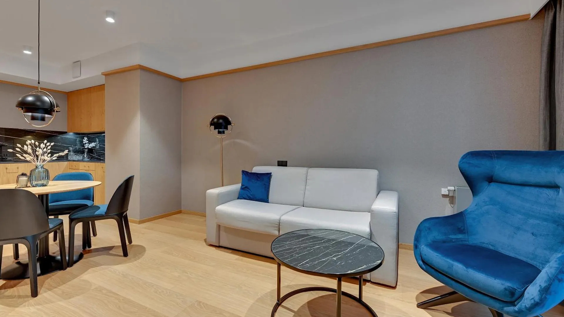 Deo Plaza Premium Suites, Riverside & Radisson Spa By Downtown Apartments غدانسك 0*,  بولندا