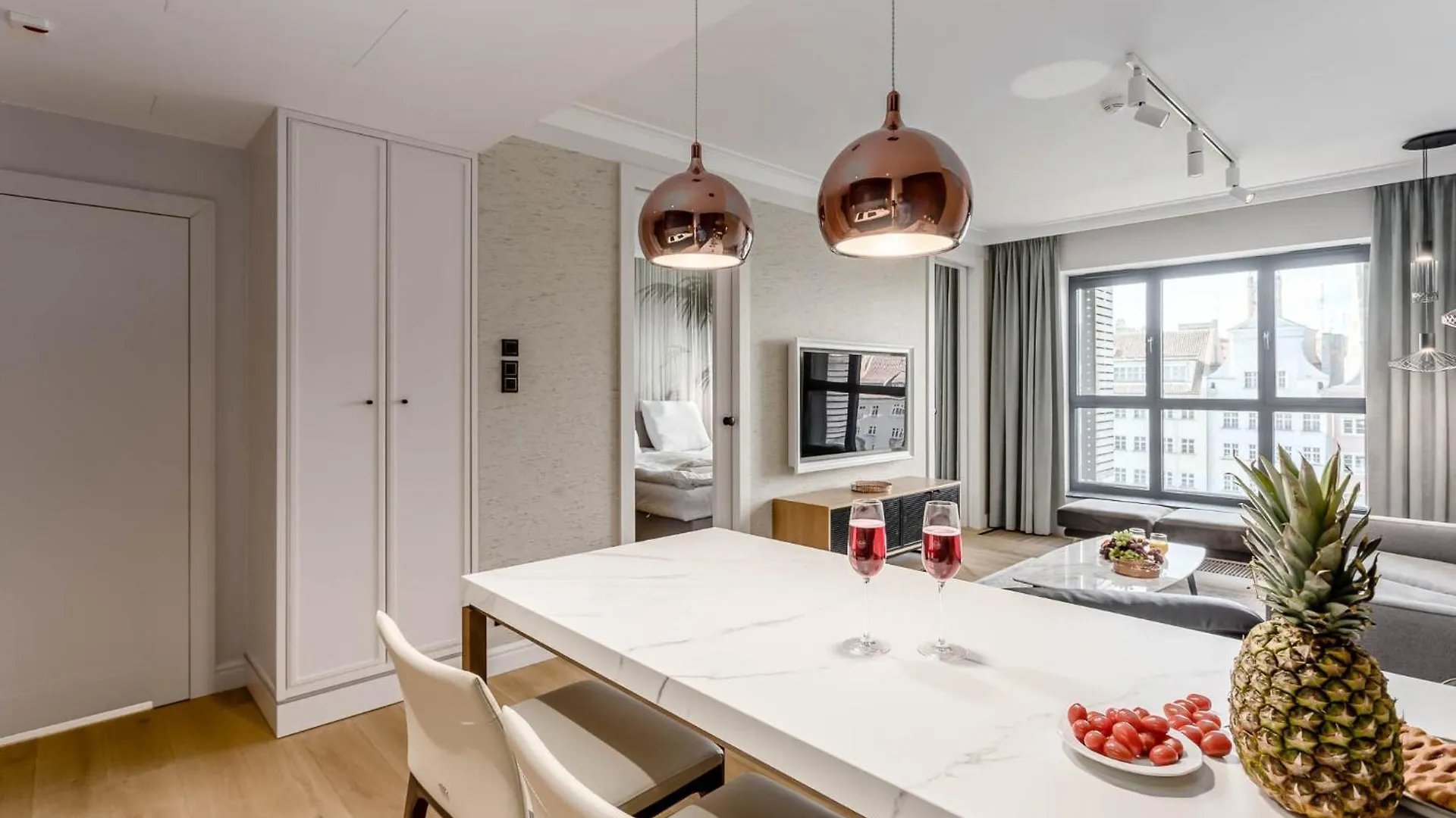 Deo Plaza Premium Suites, Riverside & Radisson Spa By Downtown Apartments غدانسك بولندا