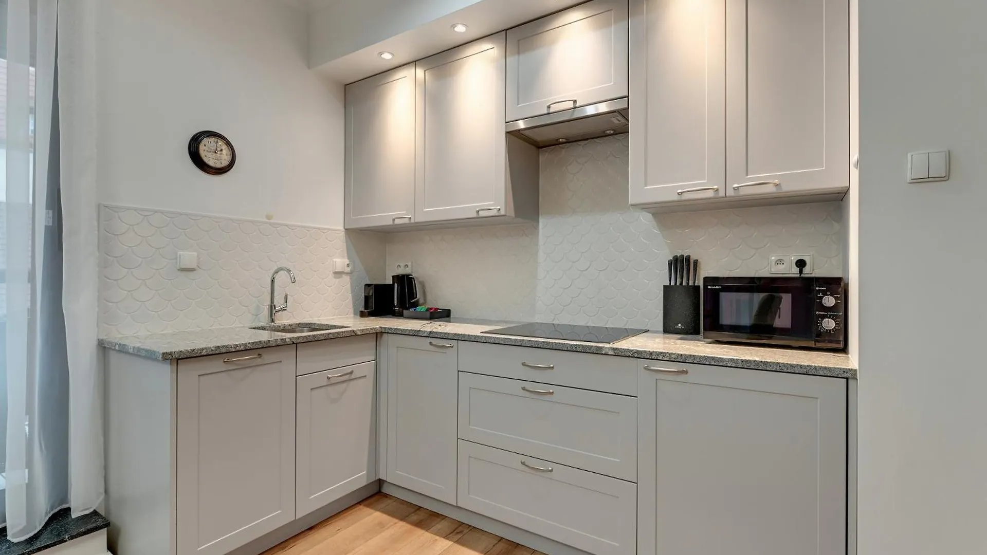 Deo Plaza Premium Suites, Riverside & Radisson Spa By Downtown Apartments غدانسك 0*,  بولندا